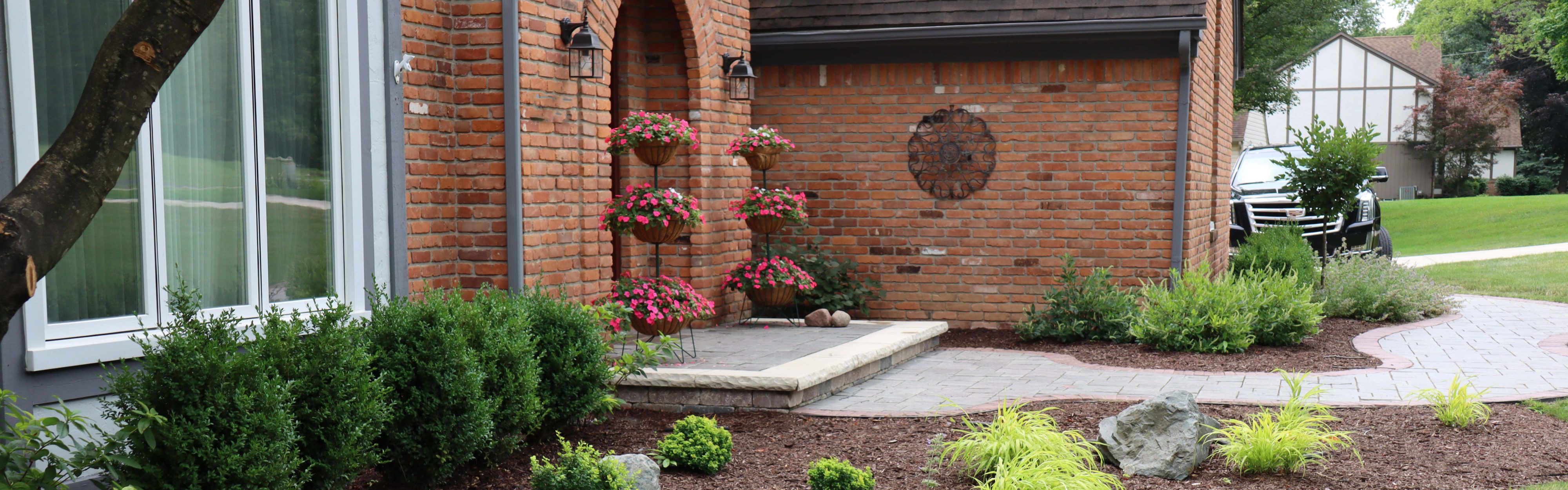 Designing Your Outdoor Living Space: How to Choose the Right Hardscape for Your Property
